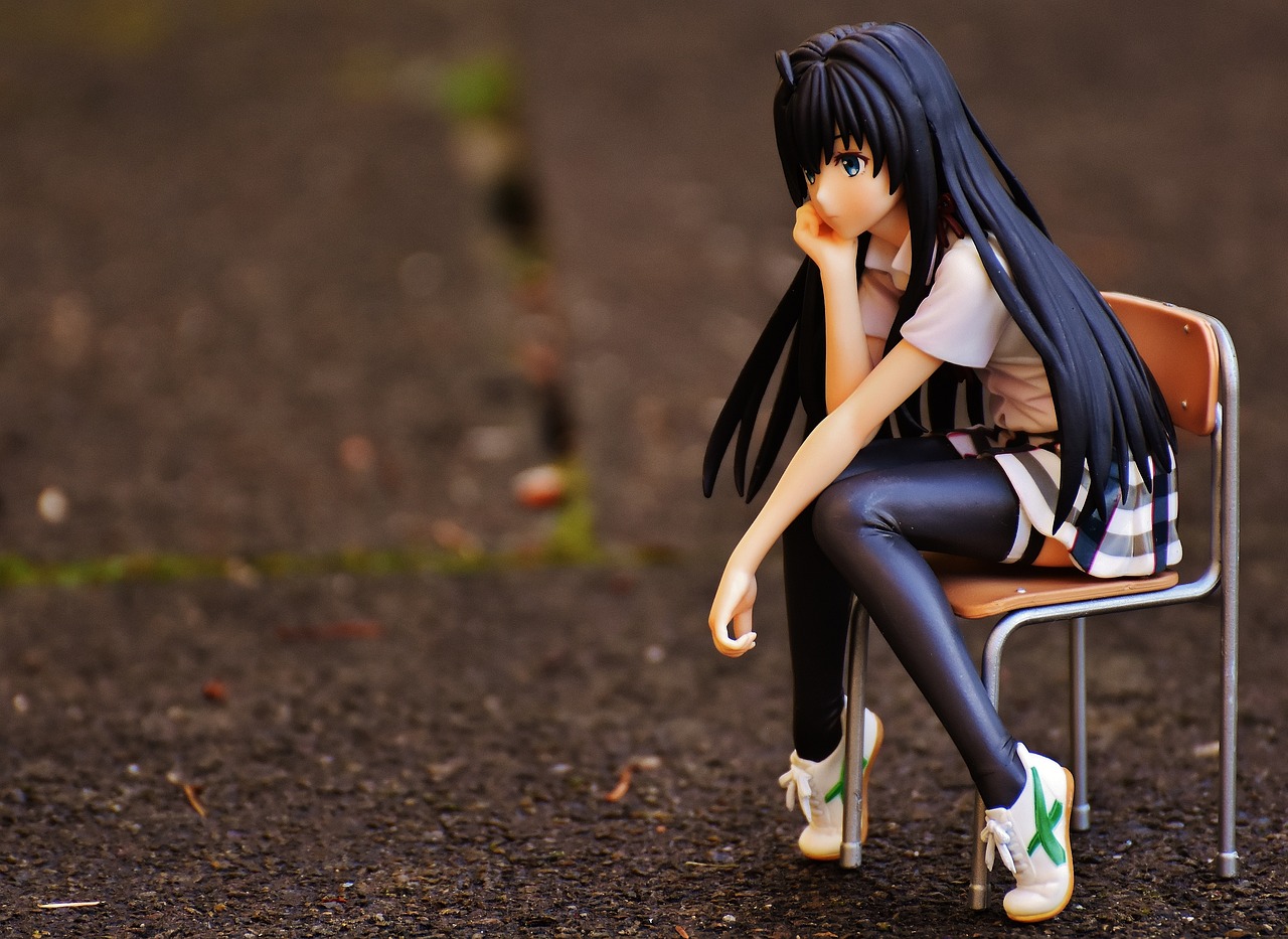 动漫少女憋尿情境下的特殊情感展现