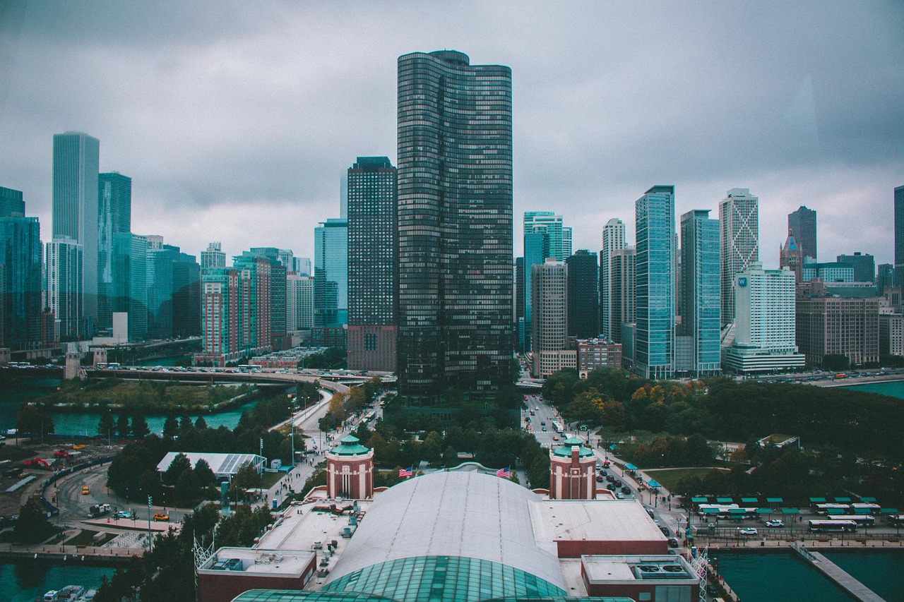 港口类股票的投资价值与前景展望分析