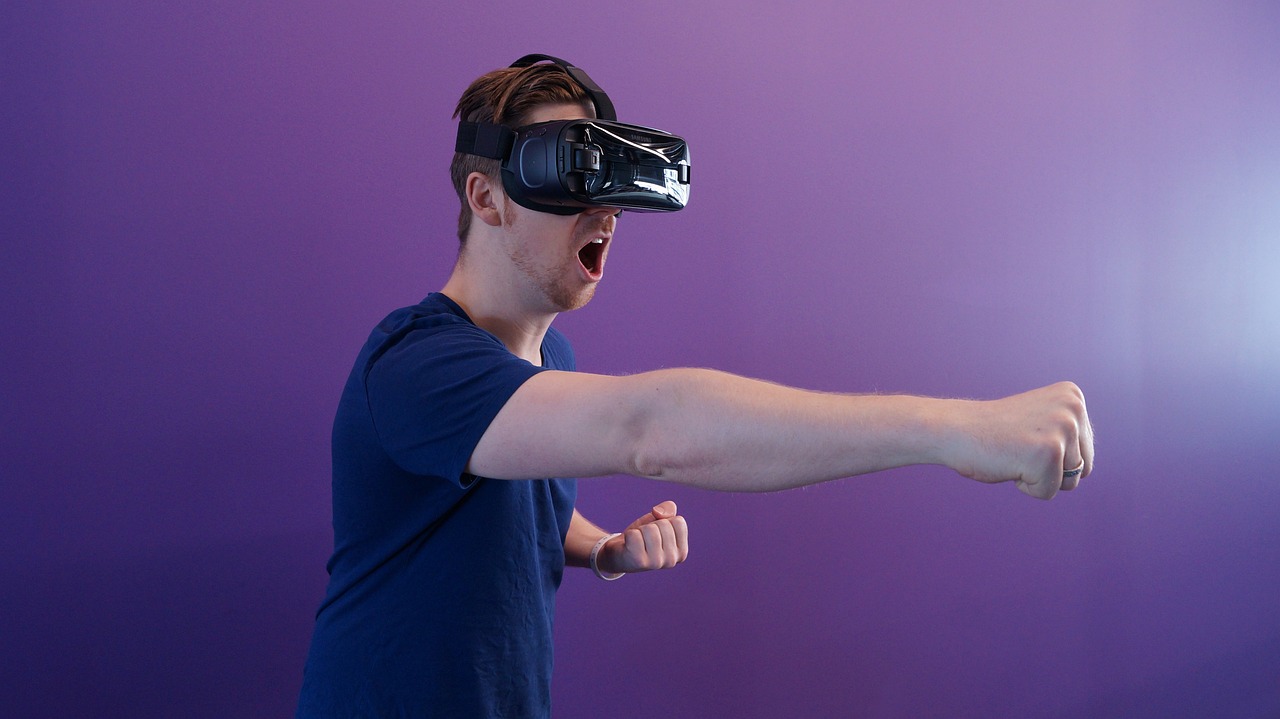 虚拟现实前沿资讯，探索VR技术的最新发展动态