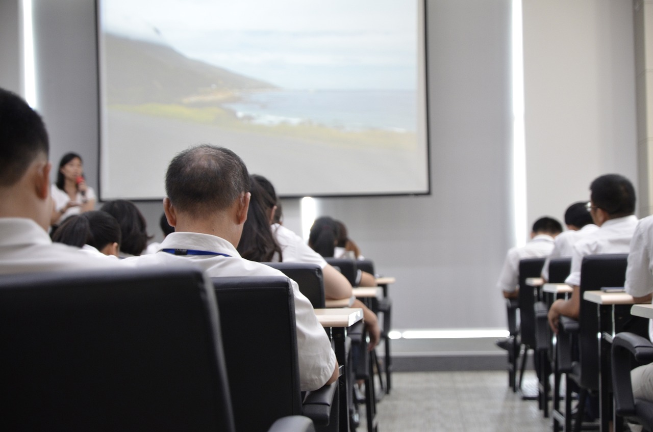 洋葱数学新版发布，重塑数学学习体验之旅