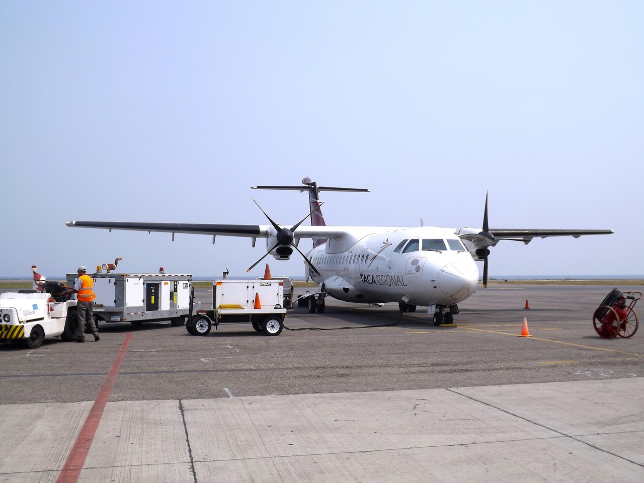 中国商飞股票600615，航空制造业的潜力股探索