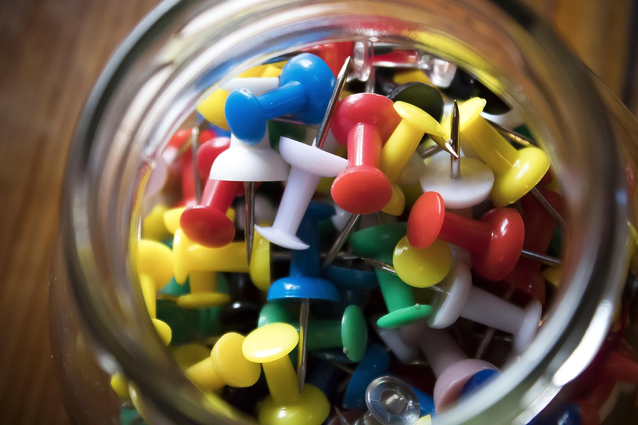 主持人黄颖最新动态，荧屏新动向闪耀展现