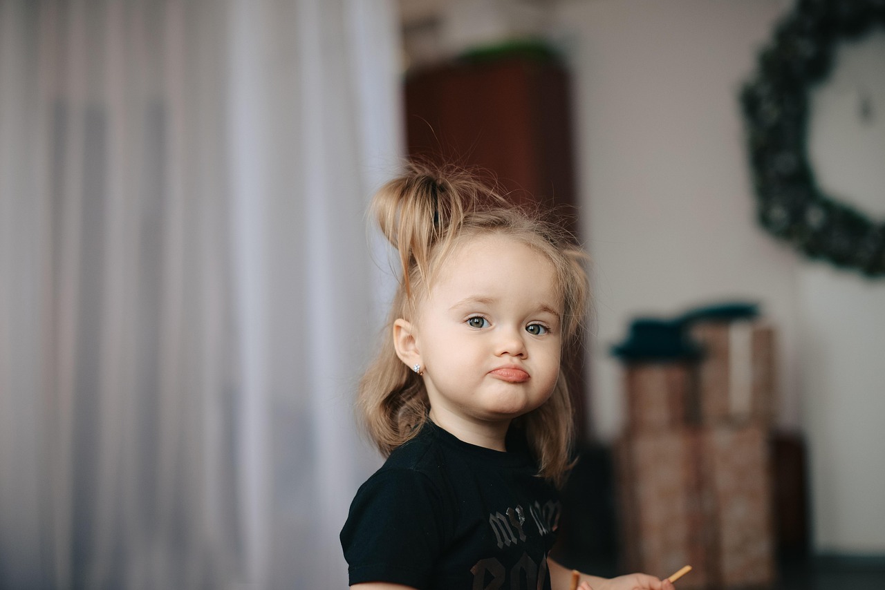 隔壁的女孩深度影评与在线观看指南