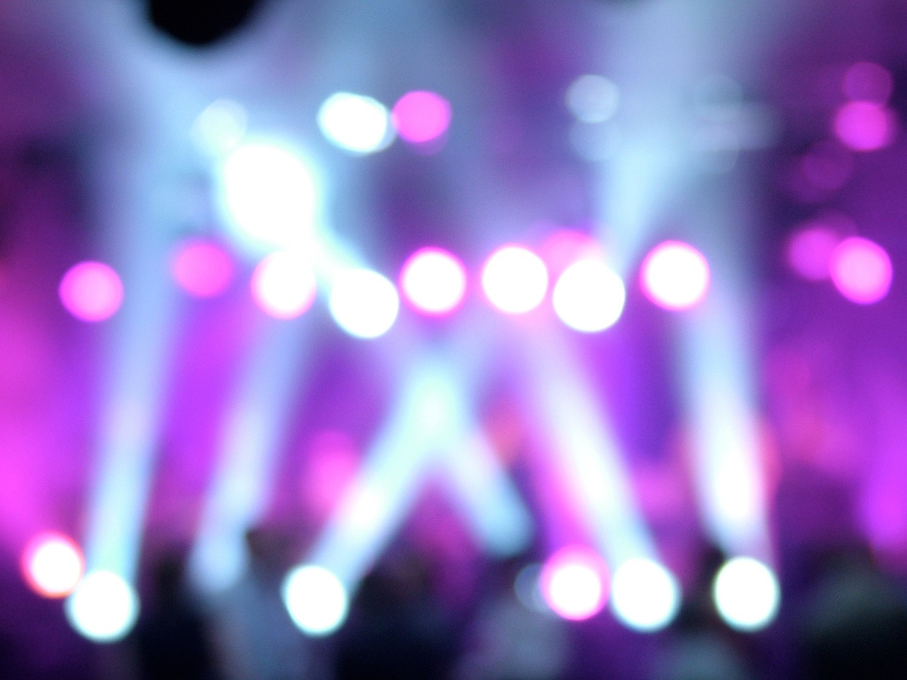 刘德华跨越时空的星光直播盛典