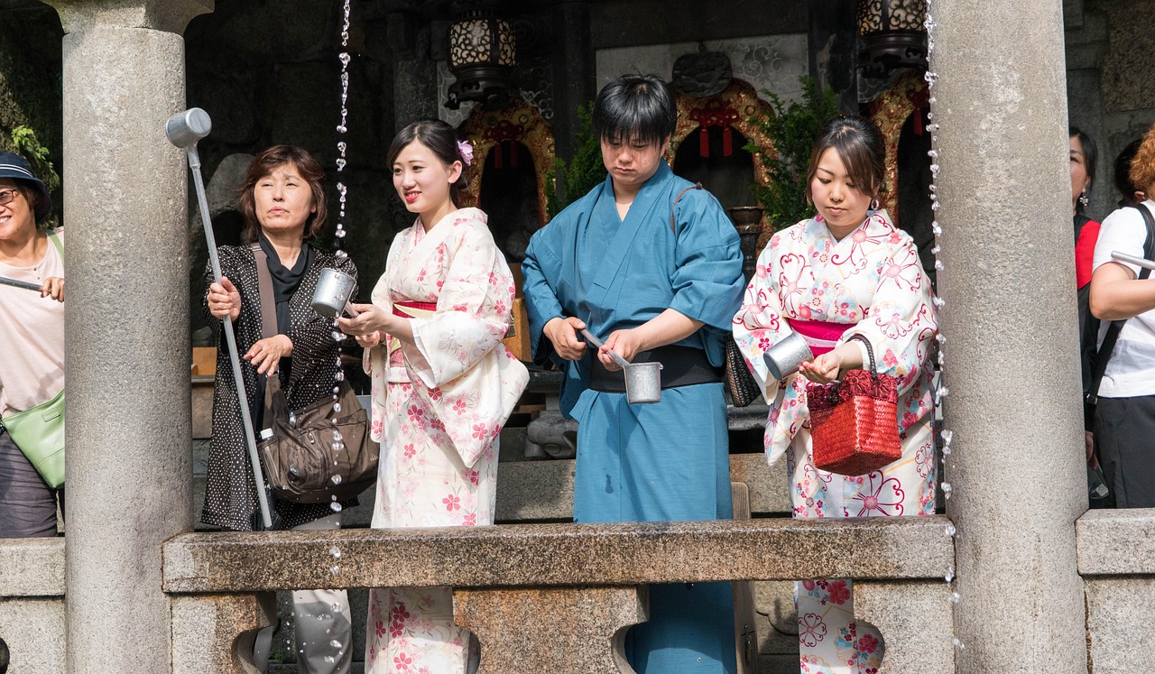 韩国电影夫妻赞助商的角色、影响与多元文化交融探究