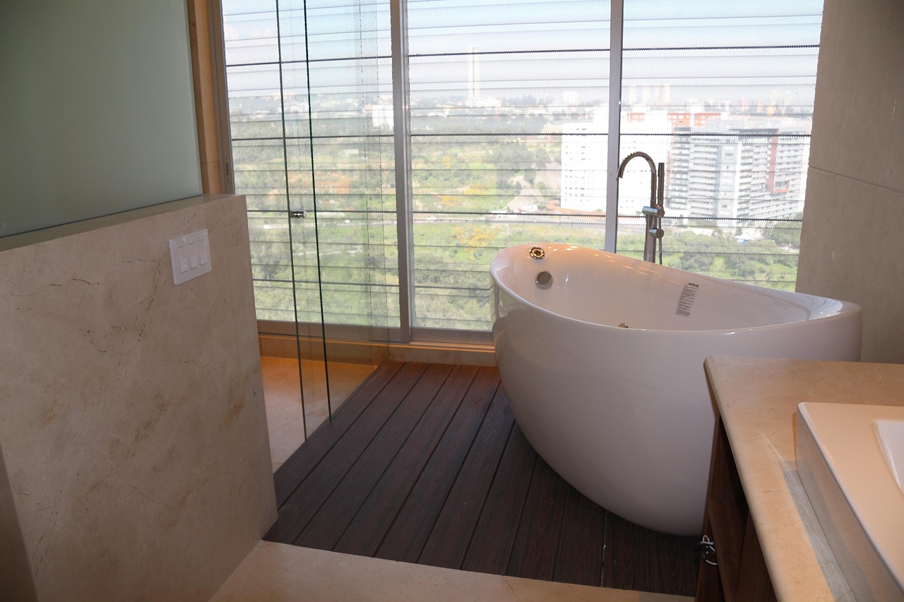 卫浴柜厂木工招聘启事,专业团队倾力打造舒适卫浴空间诚邀您的加入