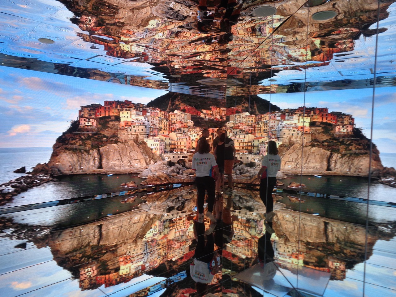 文森特梵高电影，艺术、生命与创作的交融之旅