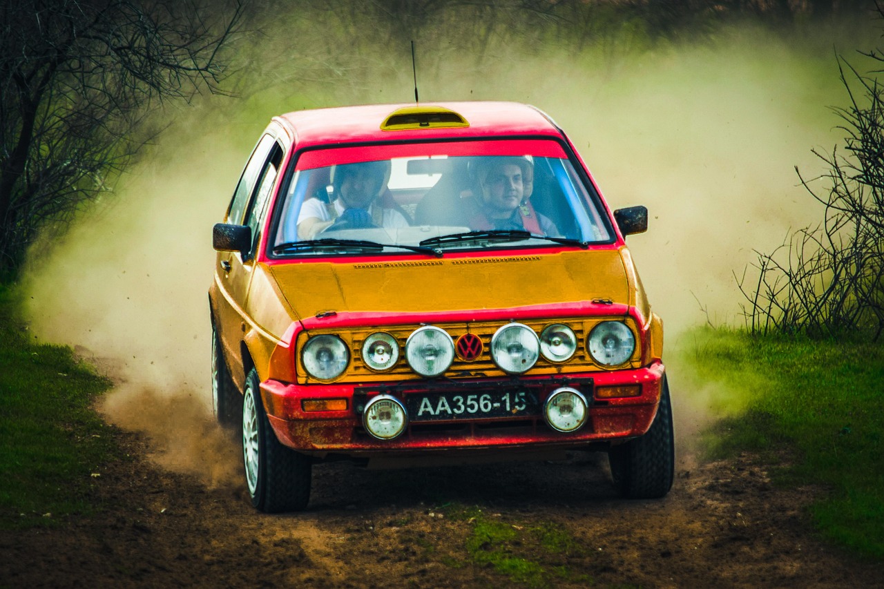 腾势N7价格分析,未来电动汽车市场的竞争焦点及市场预测