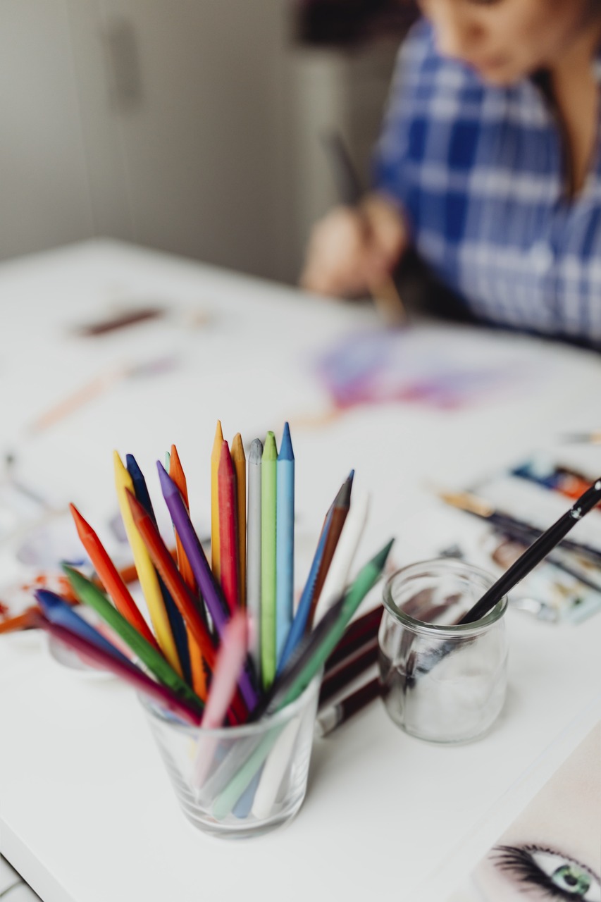 全球绘画爱好者齐聚画画比赛网站,激发创意,连结艺术心灵