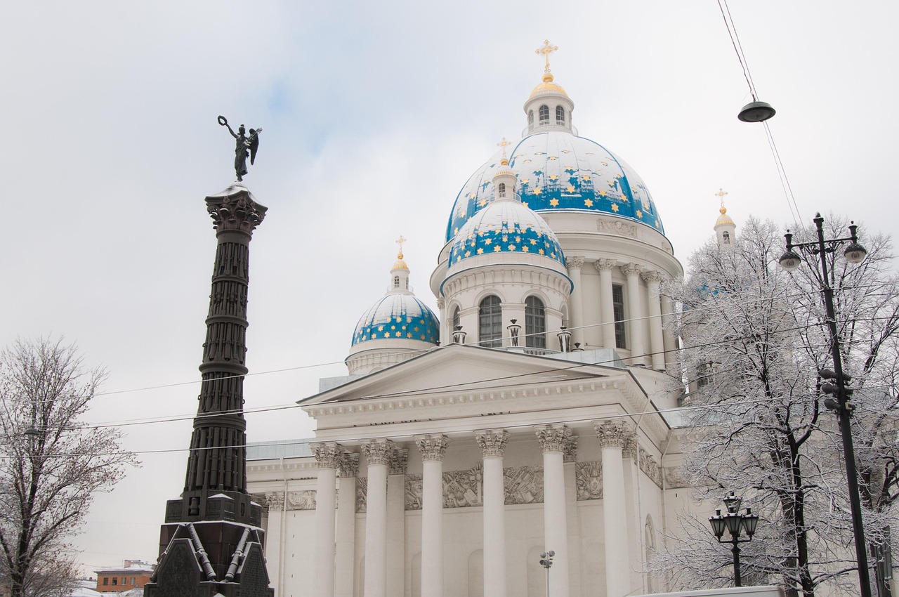 俄罗斯战争电影的独特魅力，历史、人性与艺术的交织展现战斗风采