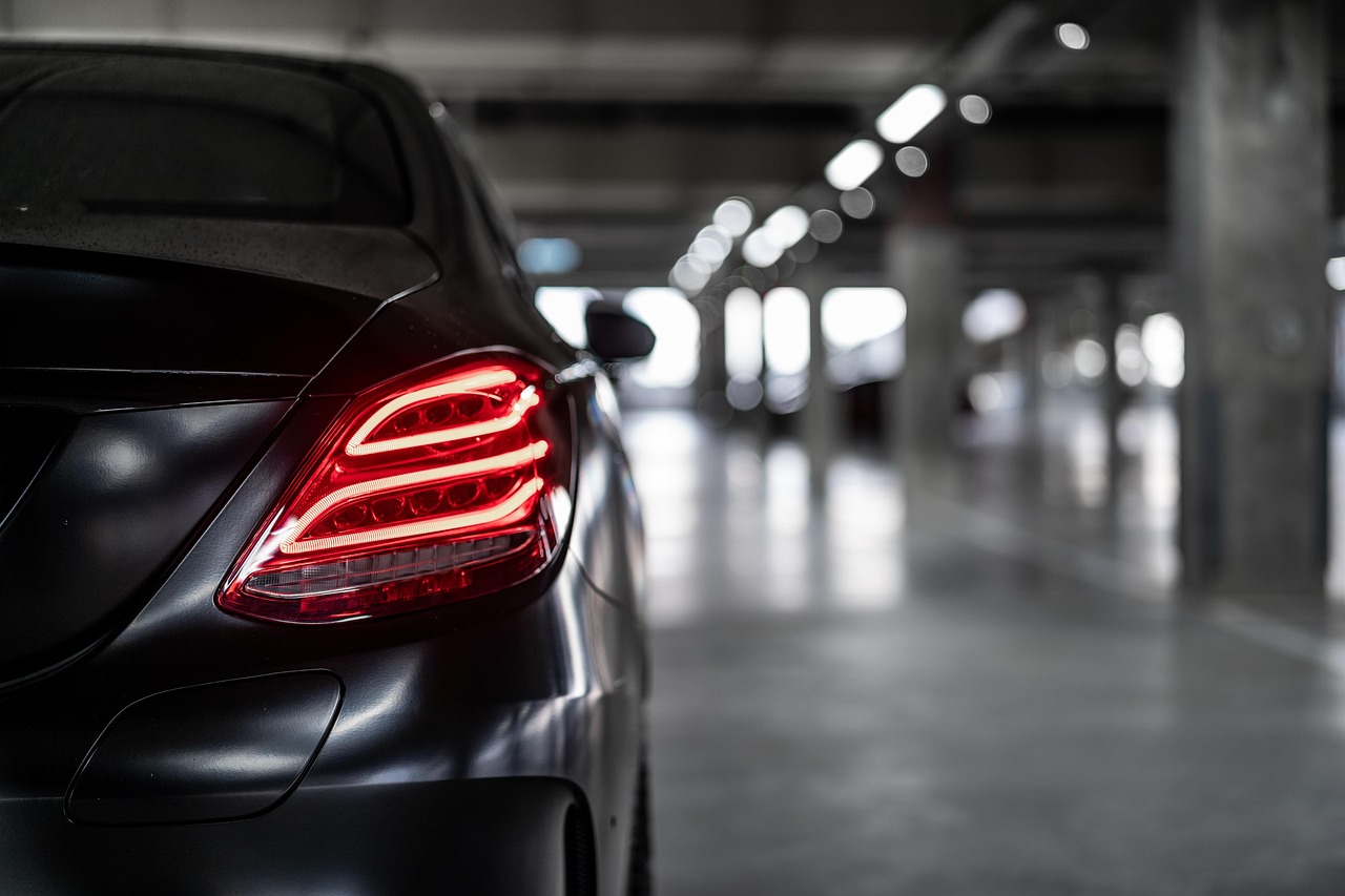 奔驰S600新款报价,豪华与科技的完美融合座驾亮相!