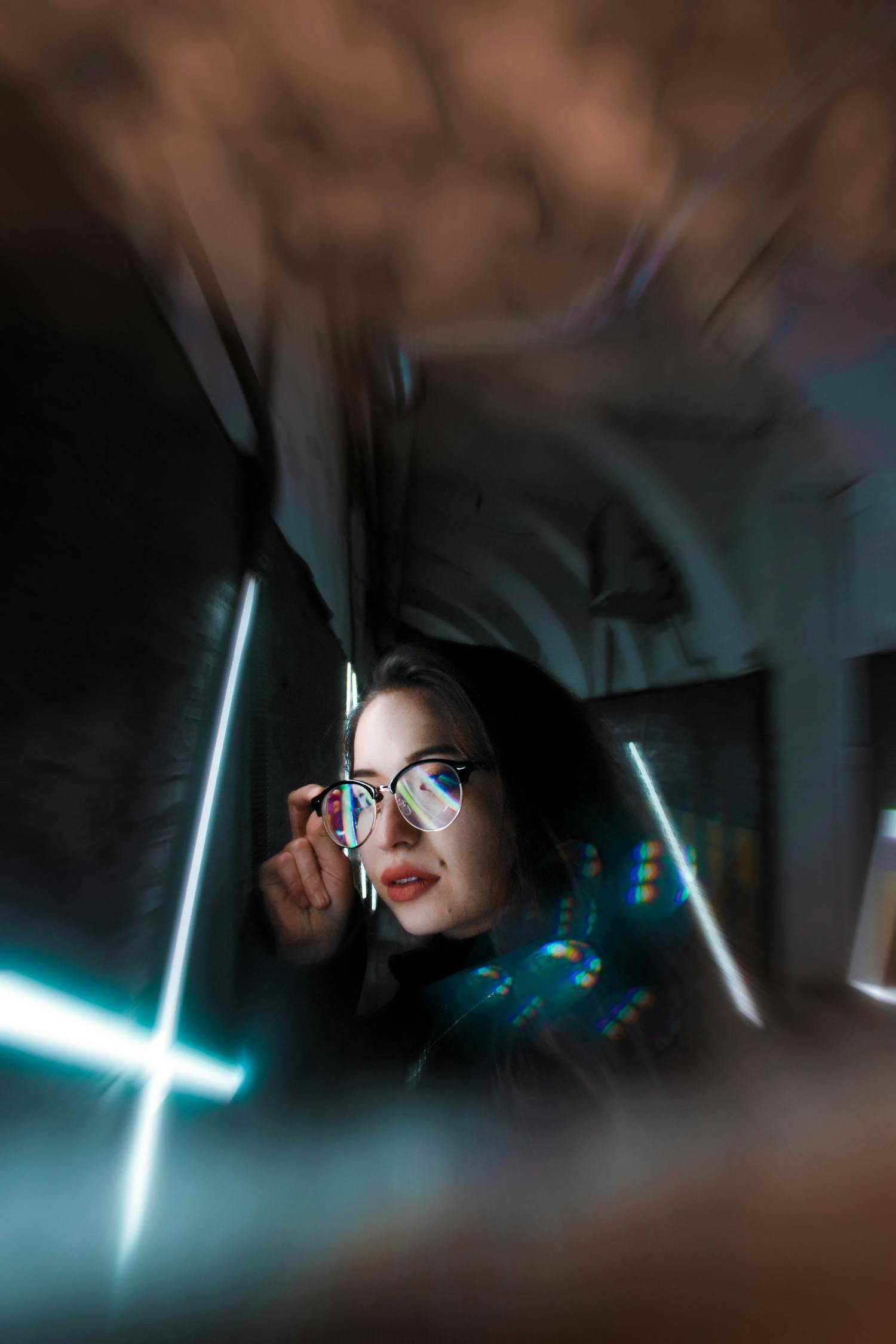 戴眼镜的女演员,展现魅力与才华的独特风采