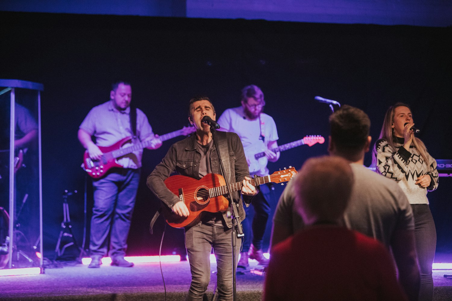 朱诺演员，星光璀璨的表演之路之旅