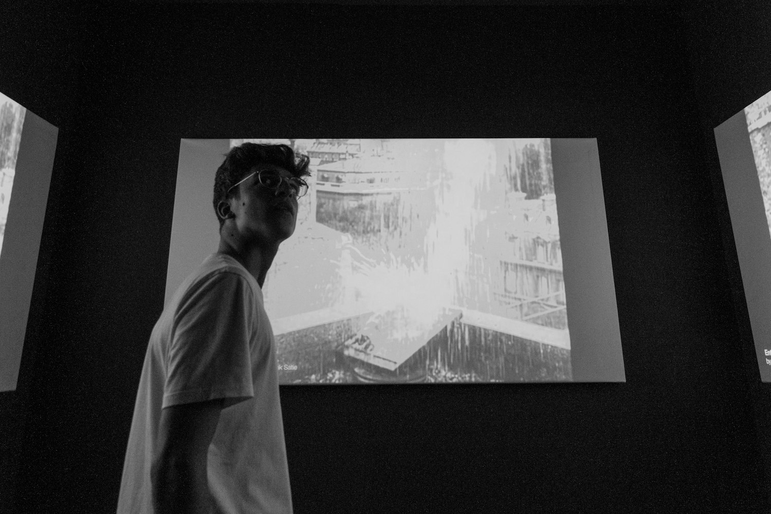 探索光影魅力之旅，如影随形电影