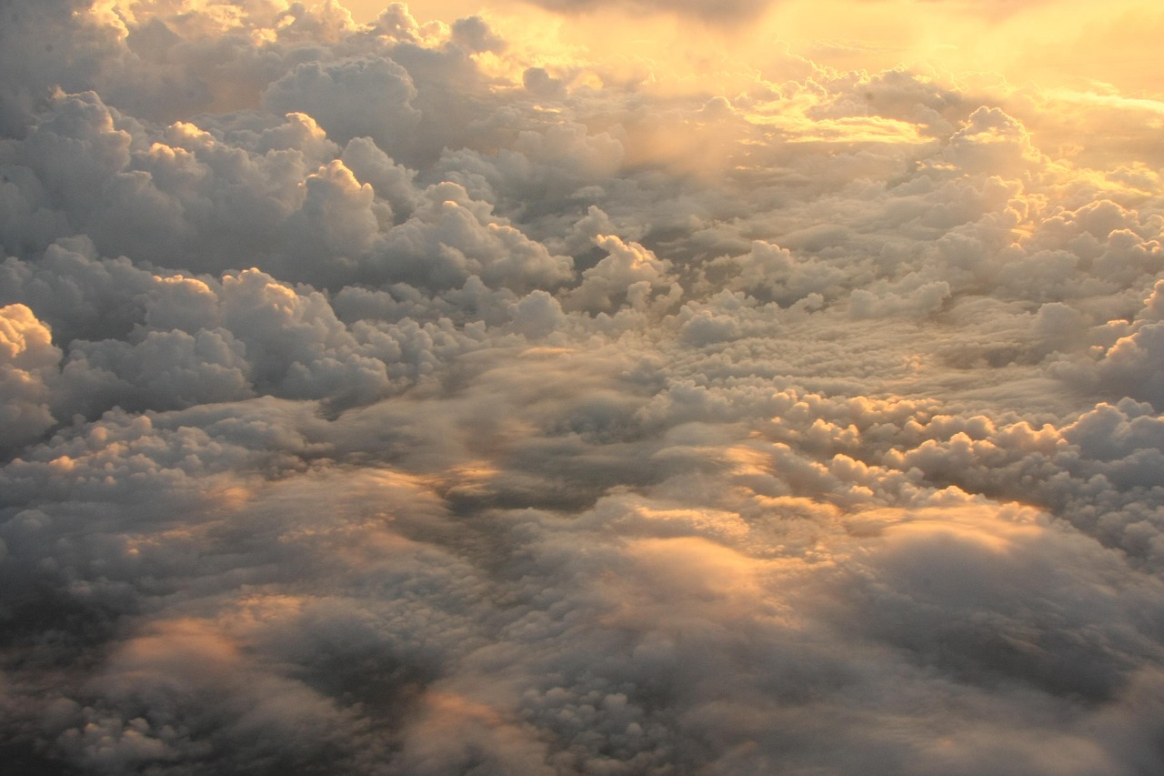 爱情珠宝,高清云资源与情感交织的璀璨之旅