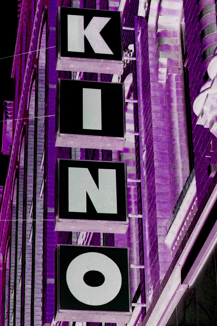 穿越火线高清新片，游戏电影的极致视听体验