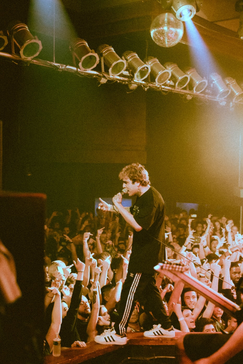 家庭情感与艺术交织,老婆姐姐的电影故事