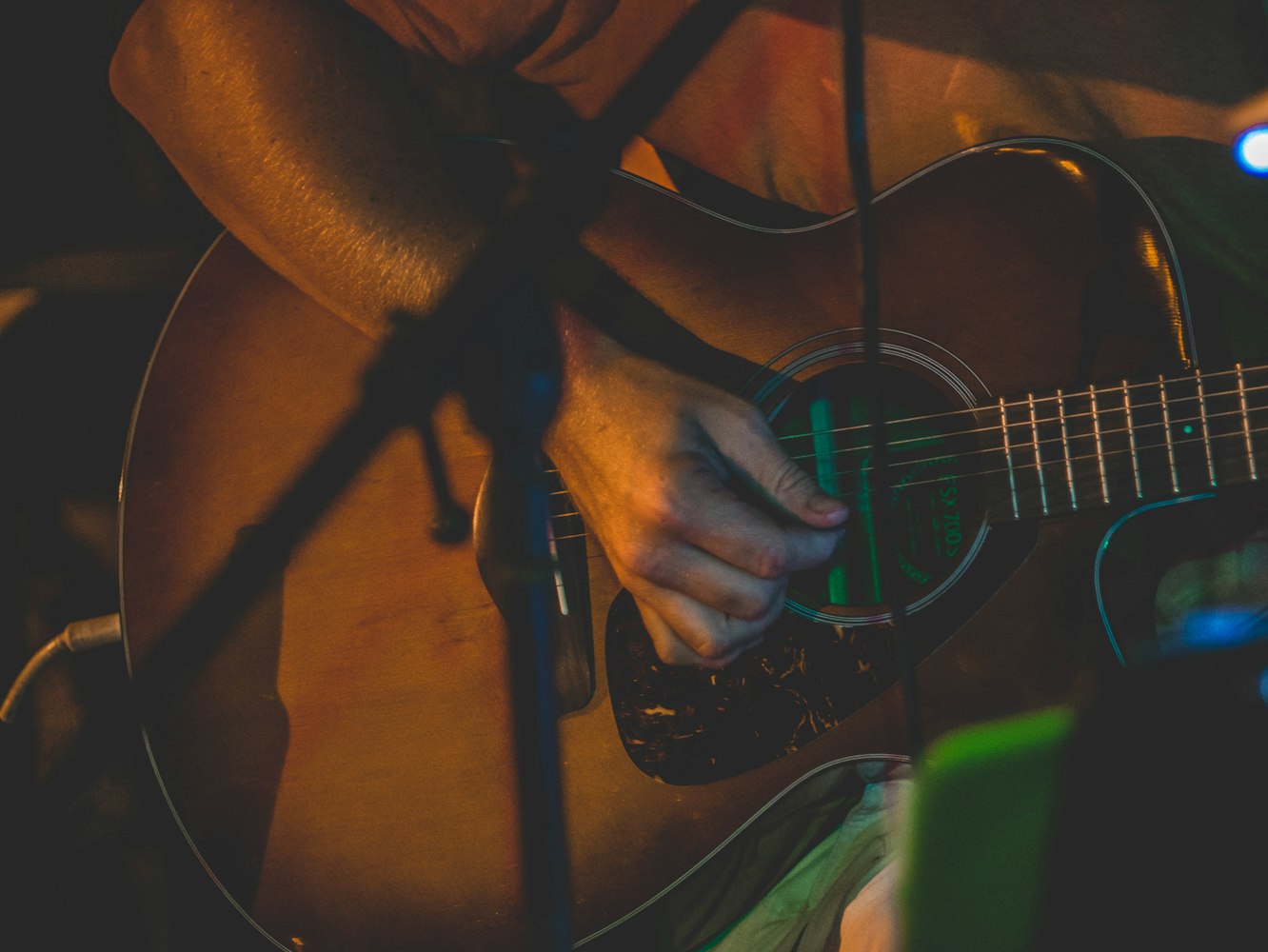 科技与艺术交融,电脑背景动漫的魅力展现