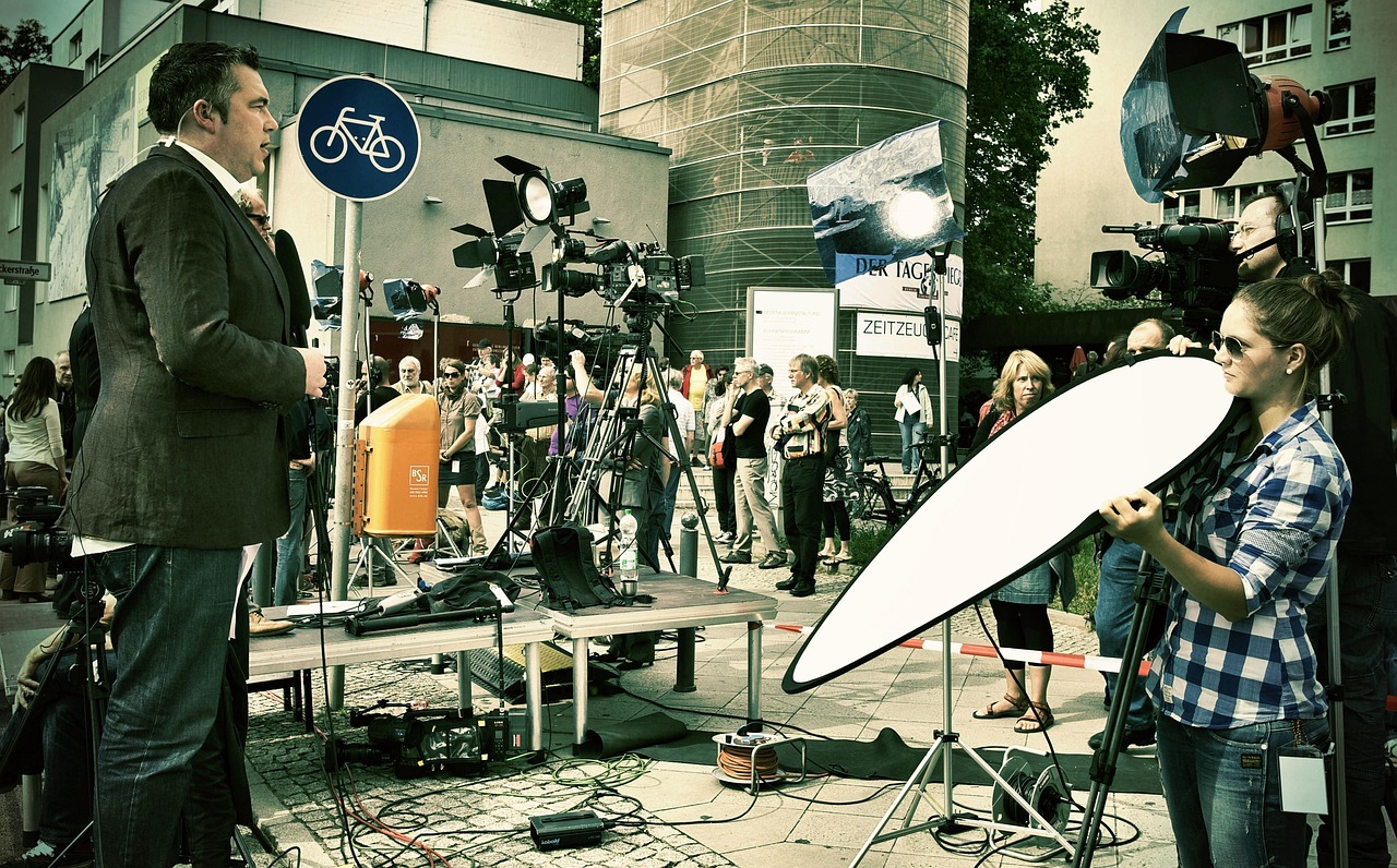 上海电视直播,历史变迁与现代发展概述