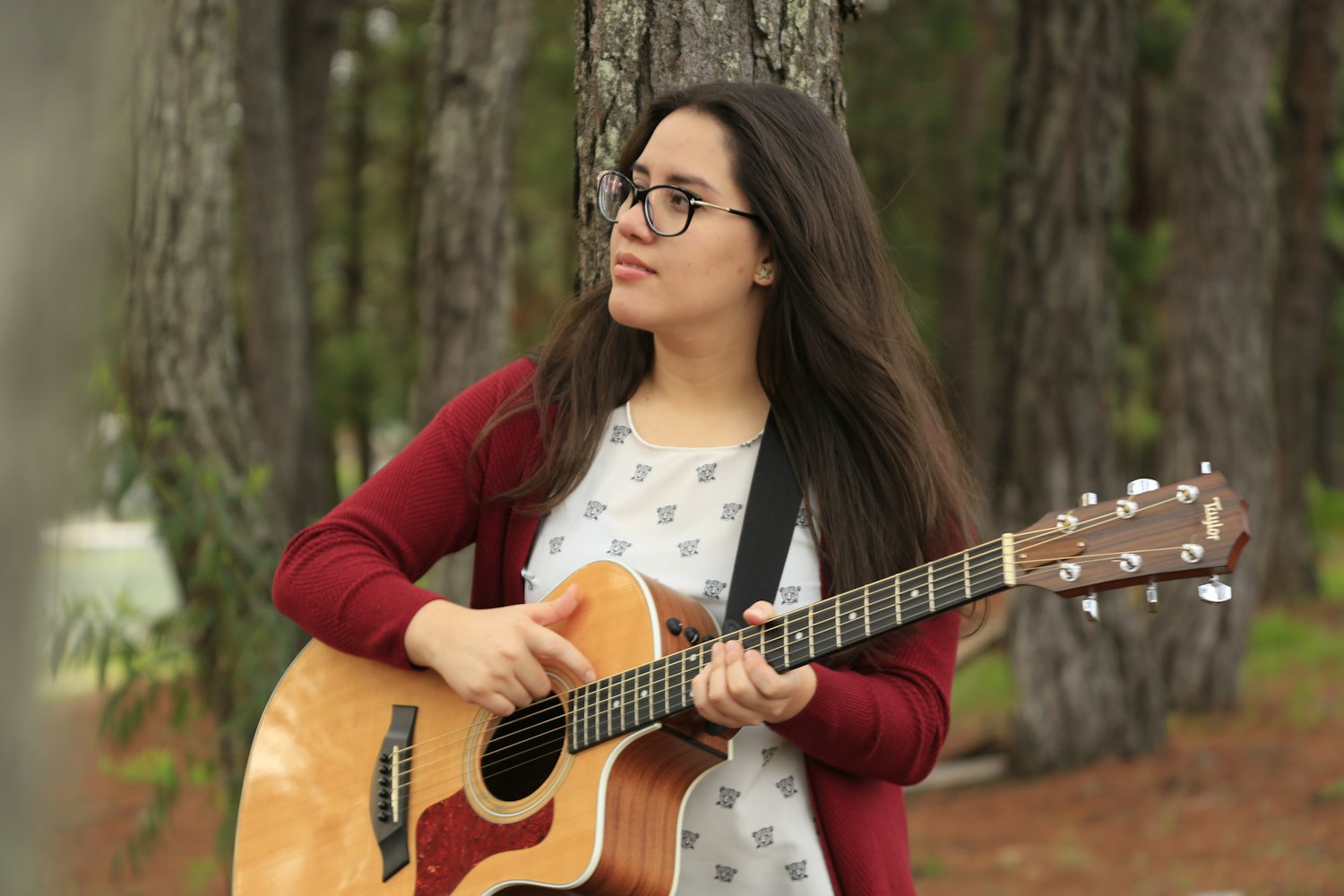 音乐与荧幕的璀璨之星,演员蔡徐坤的探索之旅