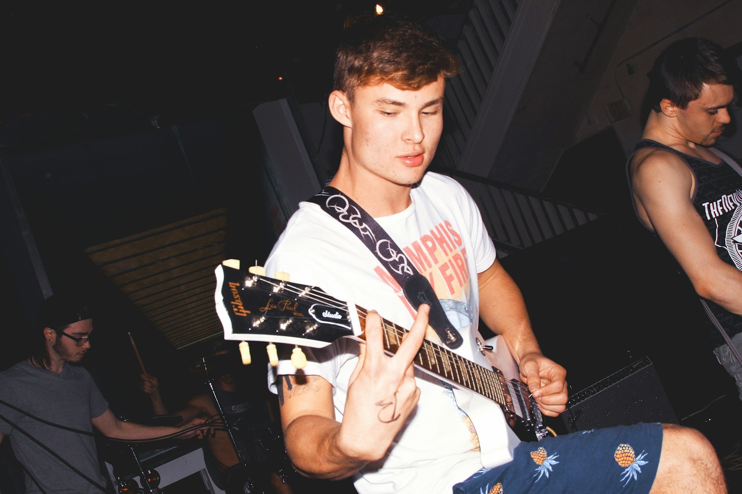 音乐与荧幕的璀璨之星,演员蔡徐坤的探索之旅