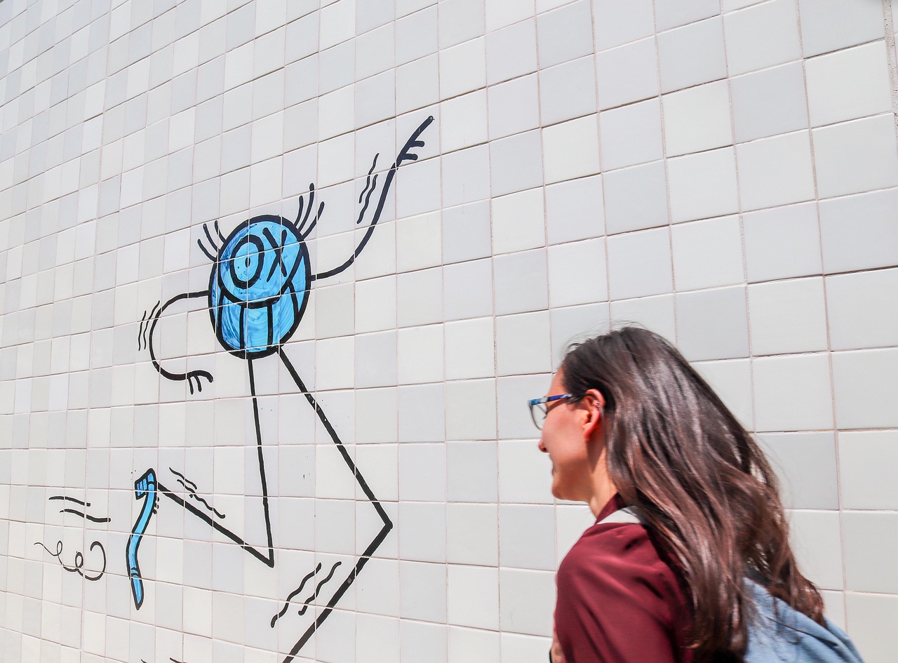 动漫插画手绘的艺术魅力与技术探讨