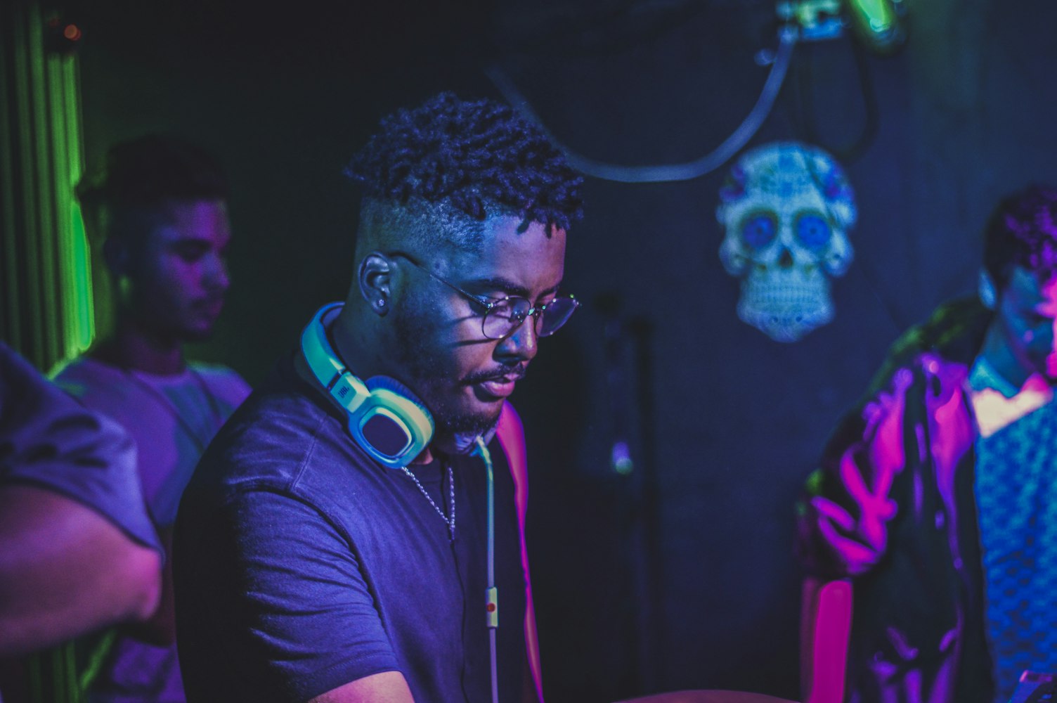 中国VS巴西排球激战，激情与荣耀的较量之夜