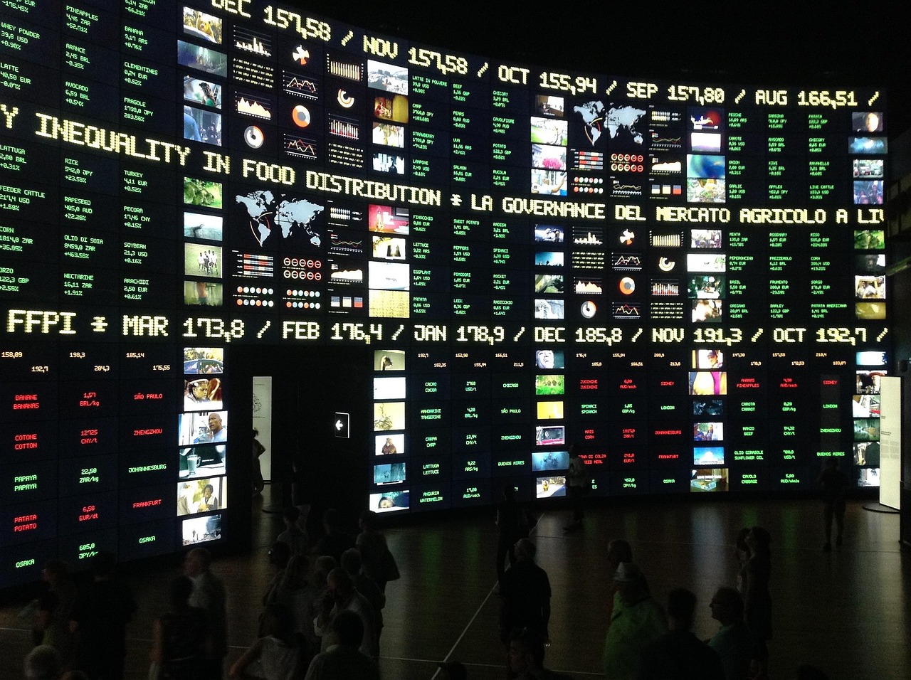 探索最新版本的2048游戏，数字合成的极致挑战