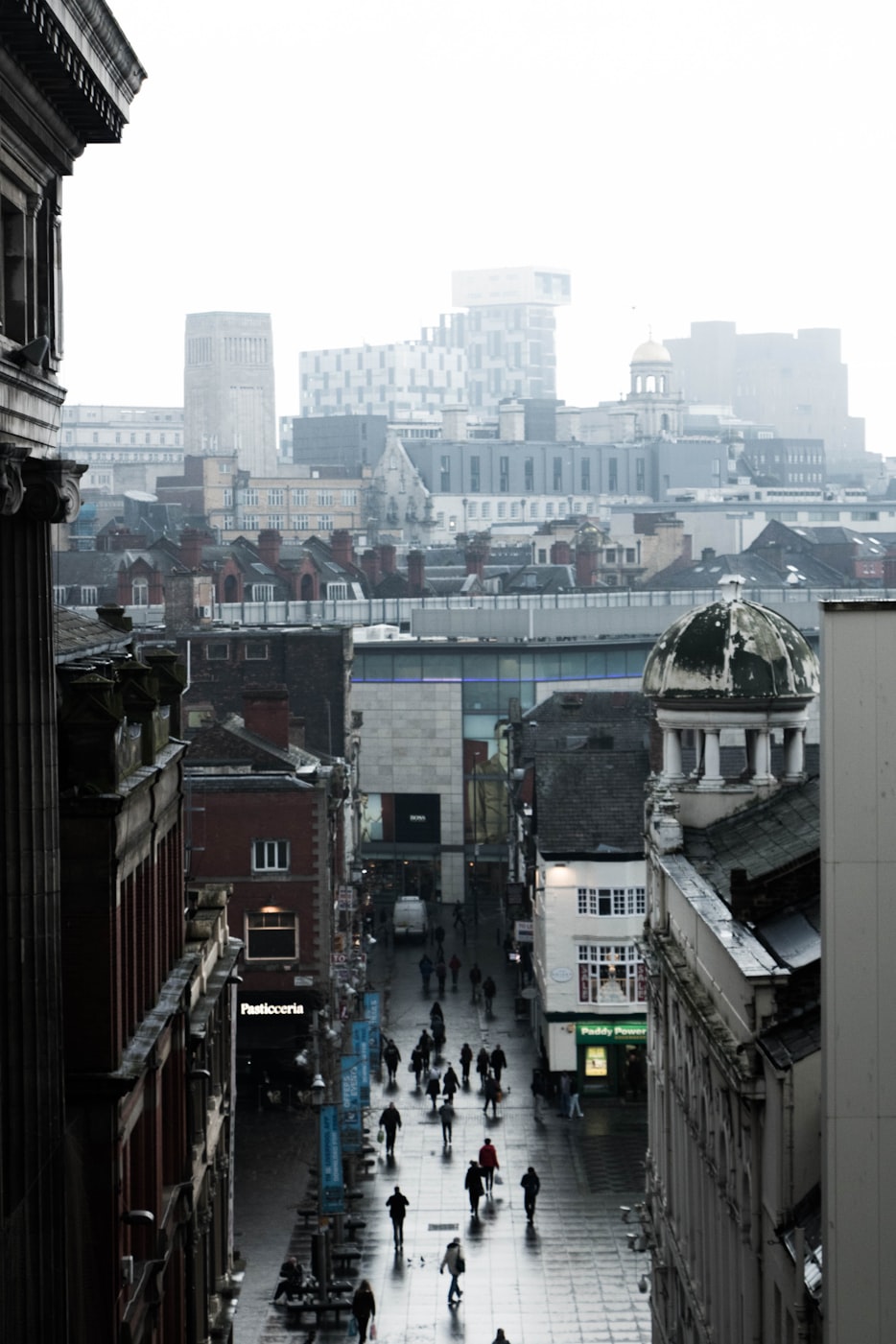 成都深化城市治理，发布最新禁令共建美好未来