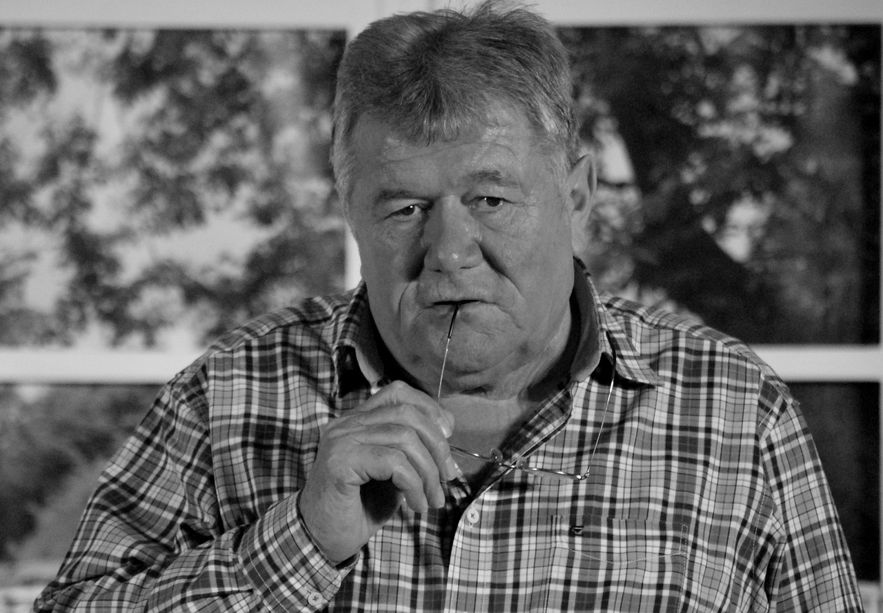 屌丝男士第一季演员,演绎真实与幽默的力量