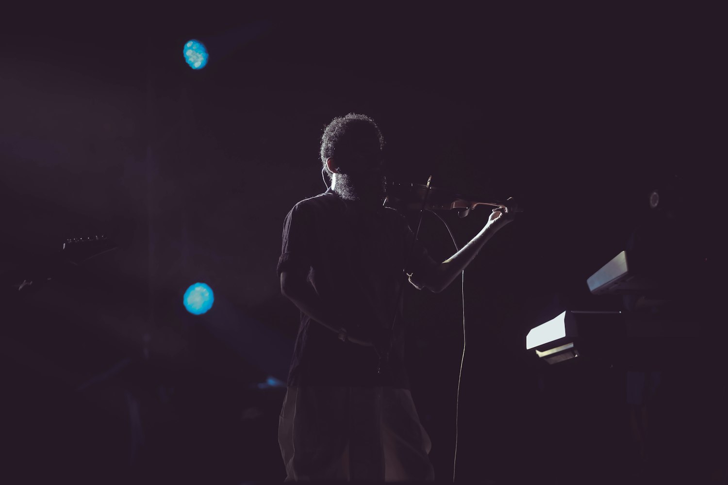 冯巩近期照片,艺术韵味与人生风采的展现