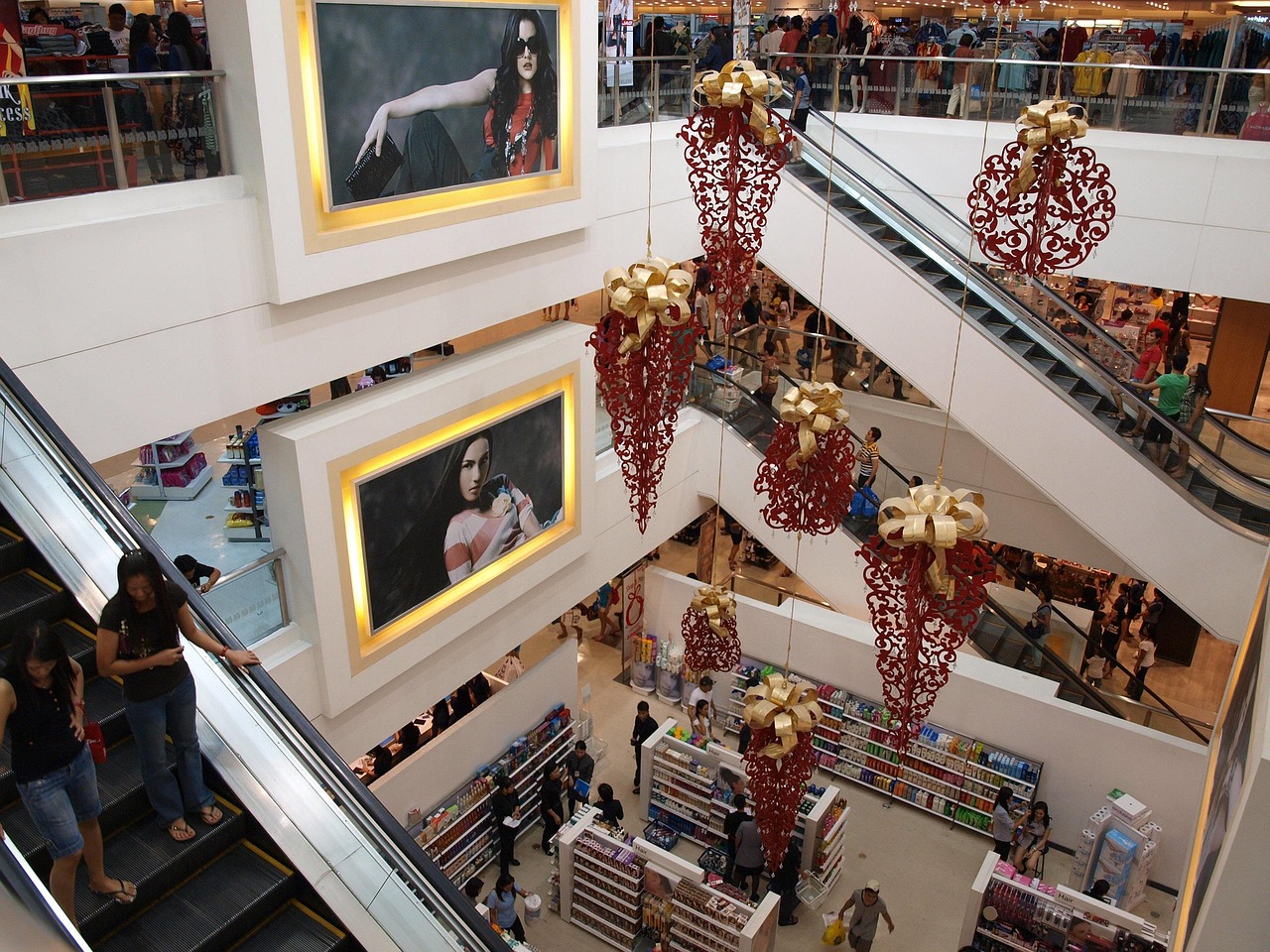 苏宁整体上市，零售巨头的蜕变与未来展望之路