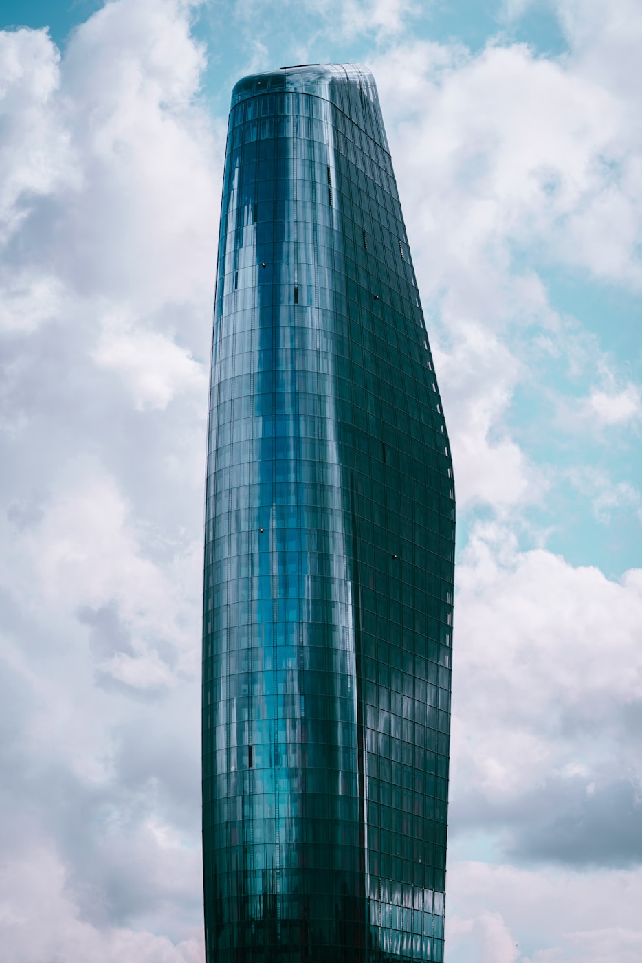 杭州融科瑷颐湾，城市新地标，科技与生活的无缝对接资讯